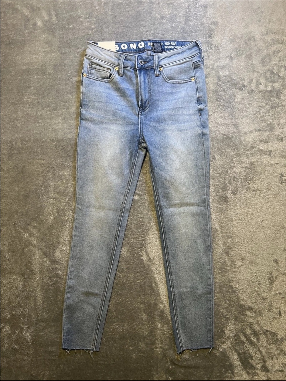 S.O.N.G. High-Rise Skinny Jeans in Light Blue Wash